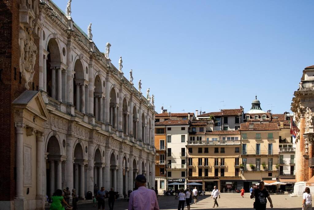 Altea'S Sweet Home In Piazza,Basilica Palladiana Vicenza Exteriör bild